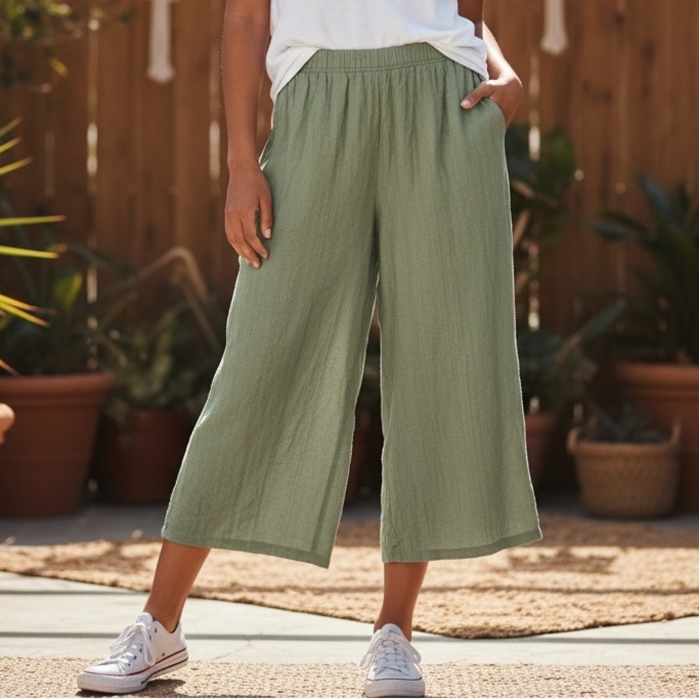 Topshop woman’s olive green wide leg crinkle ankle pants size 4 Small - Picture 13 of 13